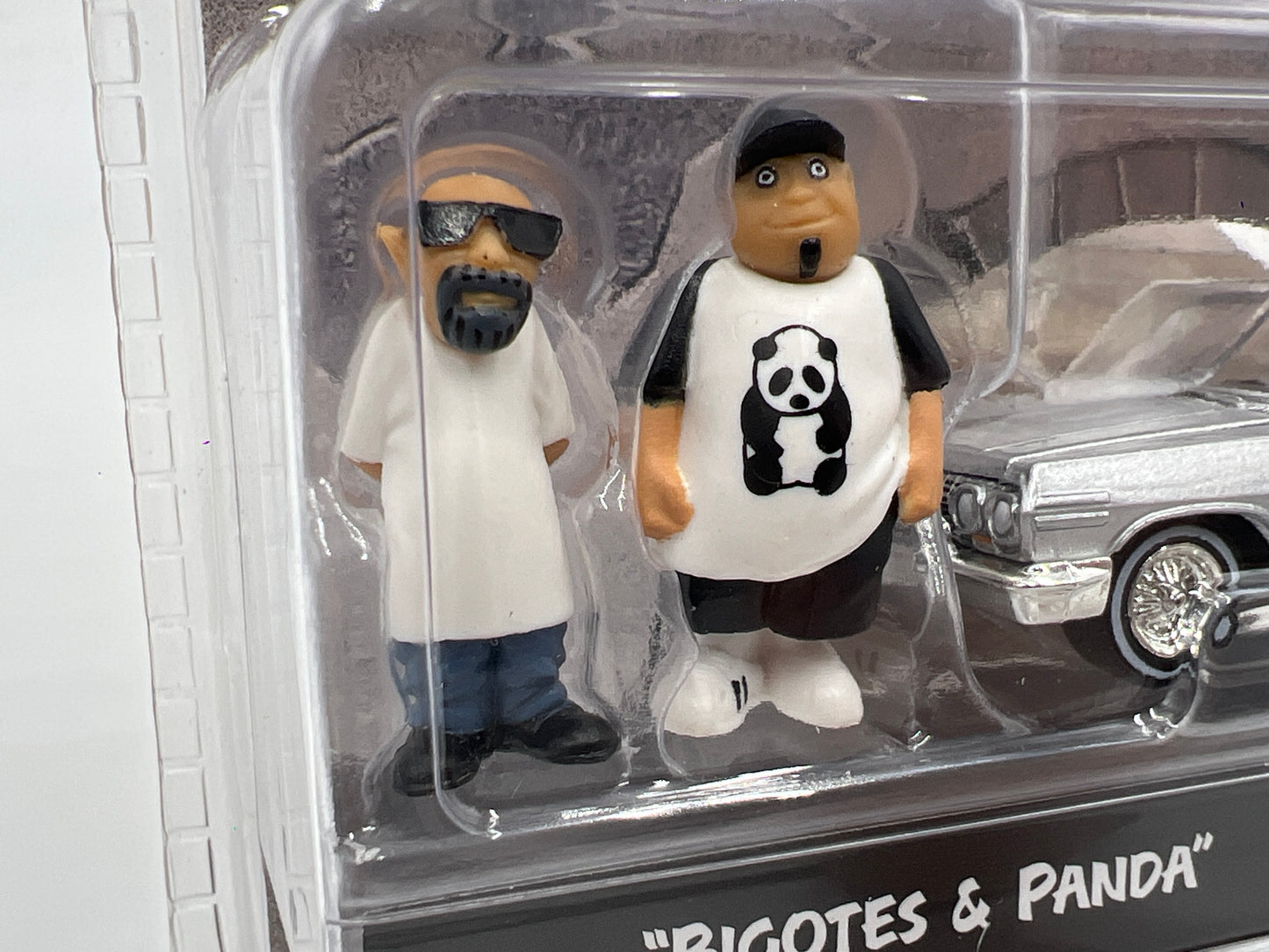 Greenlight x DGA Homie Rollerz 63 Chevy Impala Silver & Bigotes/Panda 222D