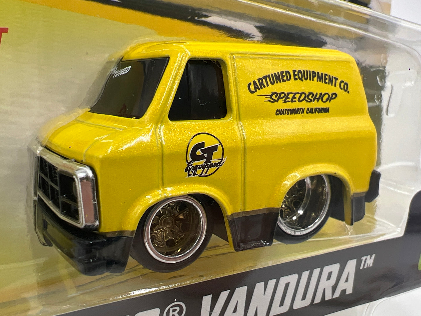 2025 MGA Car Tuned Series 8 #1 79 GMC Vandura Yellow 183A