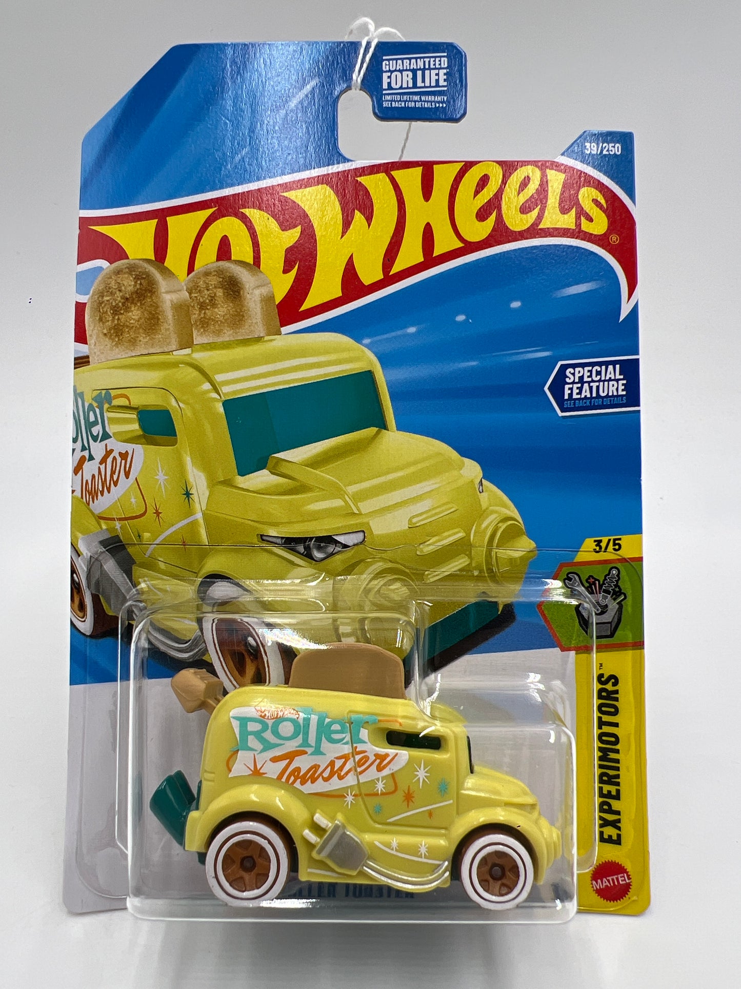 2026 Hot Wheels B Case Experimotors #39 Roller Toaster Yellow 119i