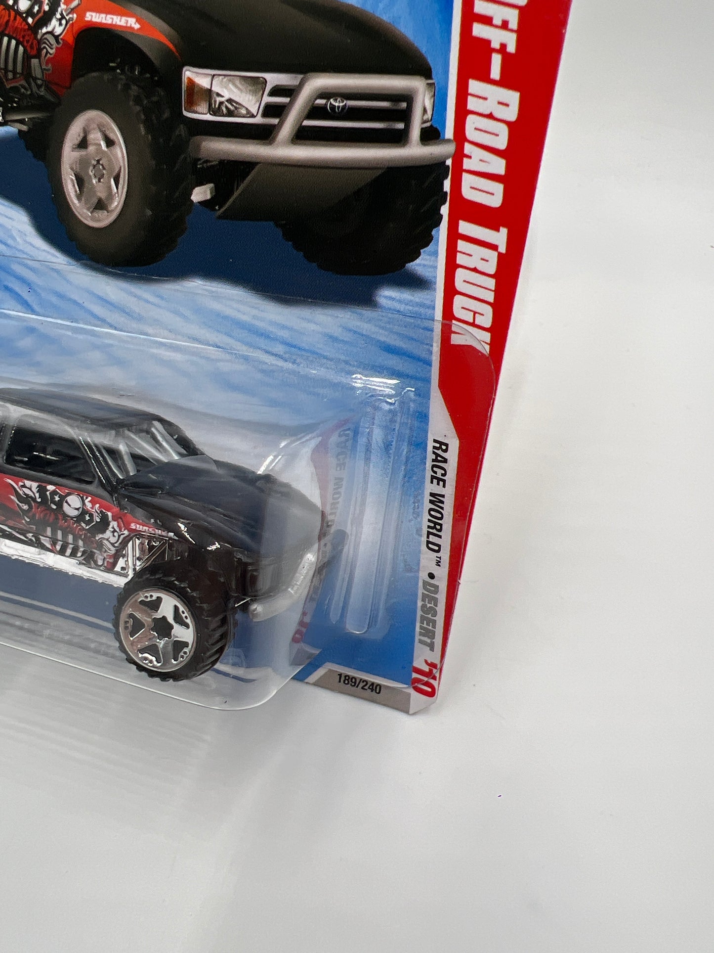2010 Hot Wheels Race World Desert #189 Toyota Off-Road Truck Black 94D