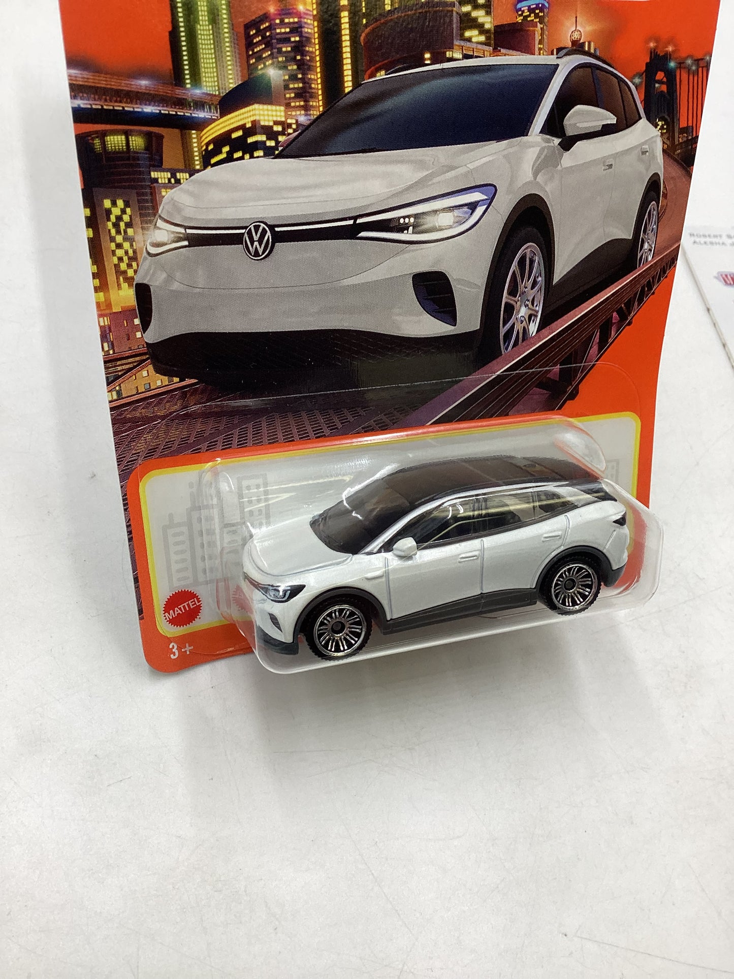 2024 Matchbox G Case #90 Volkswagen ID.4 White 211M