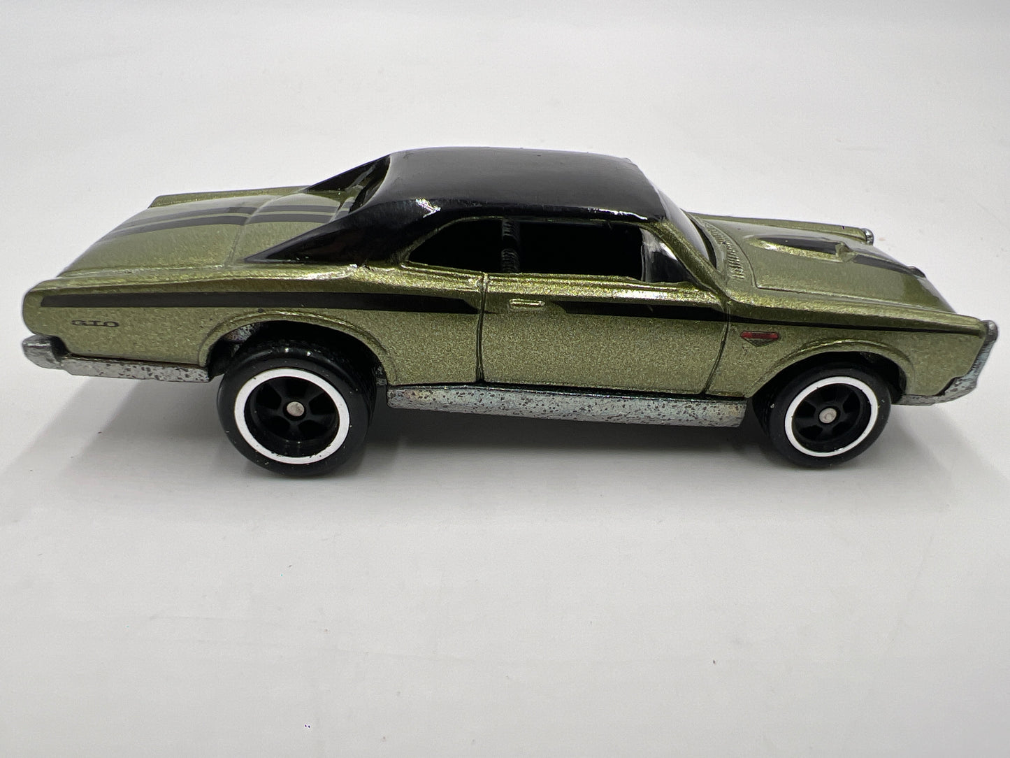 Hot Wheels Larrys Garage Chase Premium 67 Pontiac GTO Green Loose