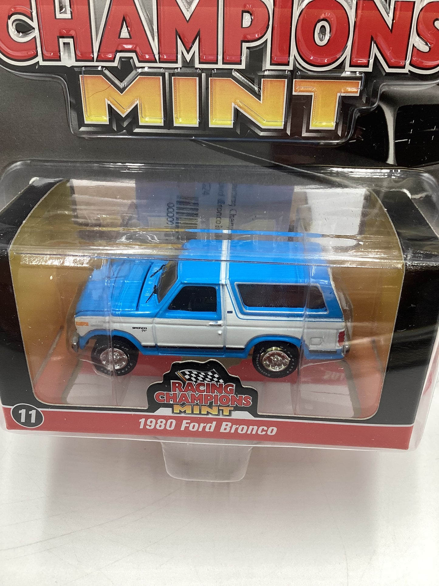 2016 Racing Champions Mint #11 1980 Ford Bronco Blue/White SR