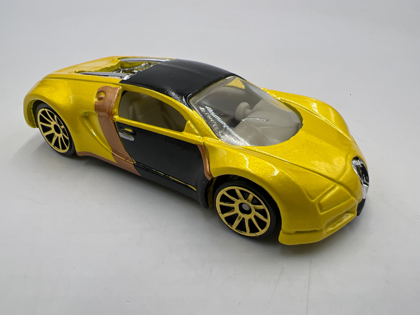 Hot Wheels Mystery Cars Bugatti Veyron Yellow Loose