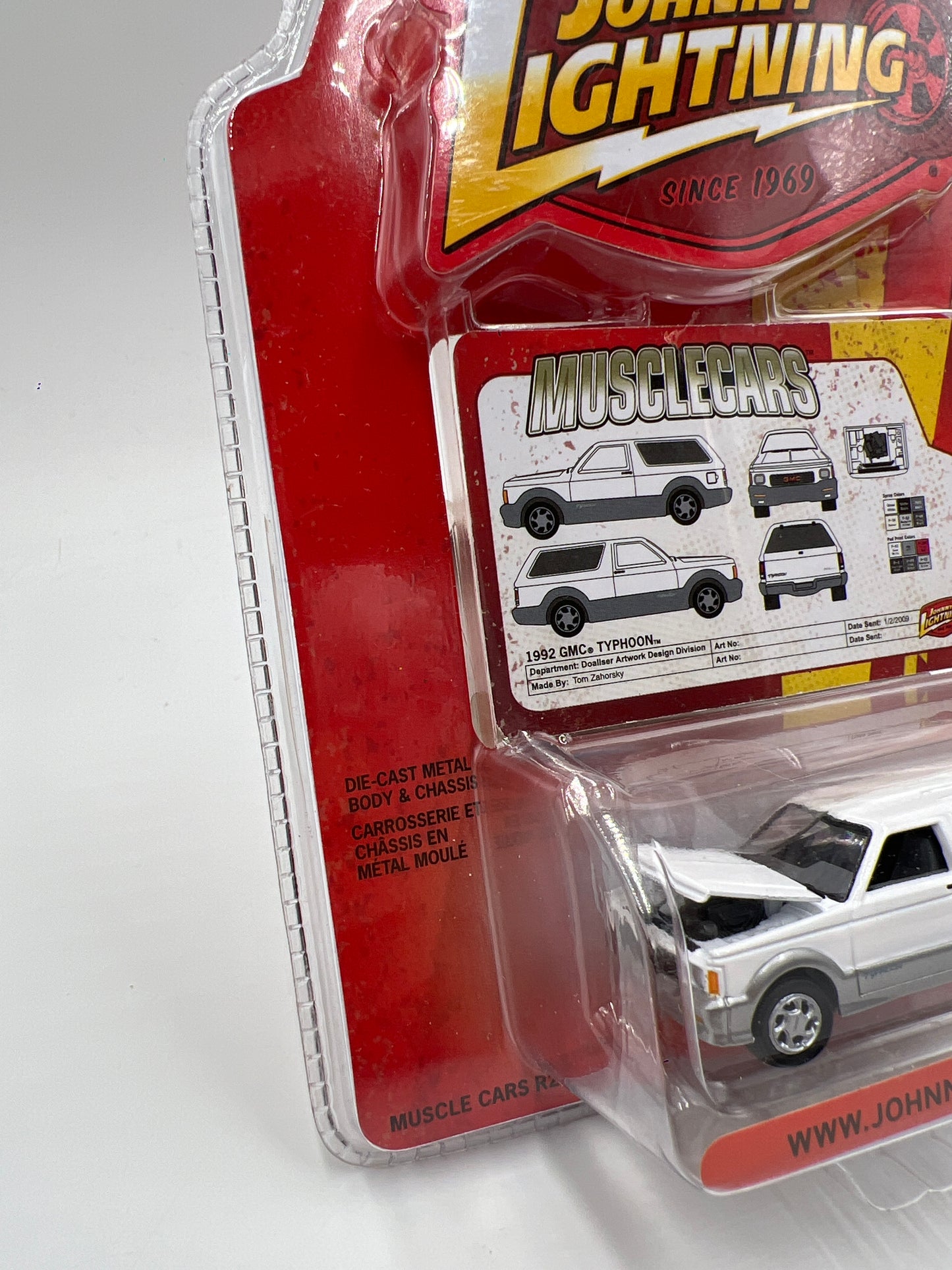 Johnny Lightning Muscle Cars Release #20 1992 GMC Typhoon White VHTF