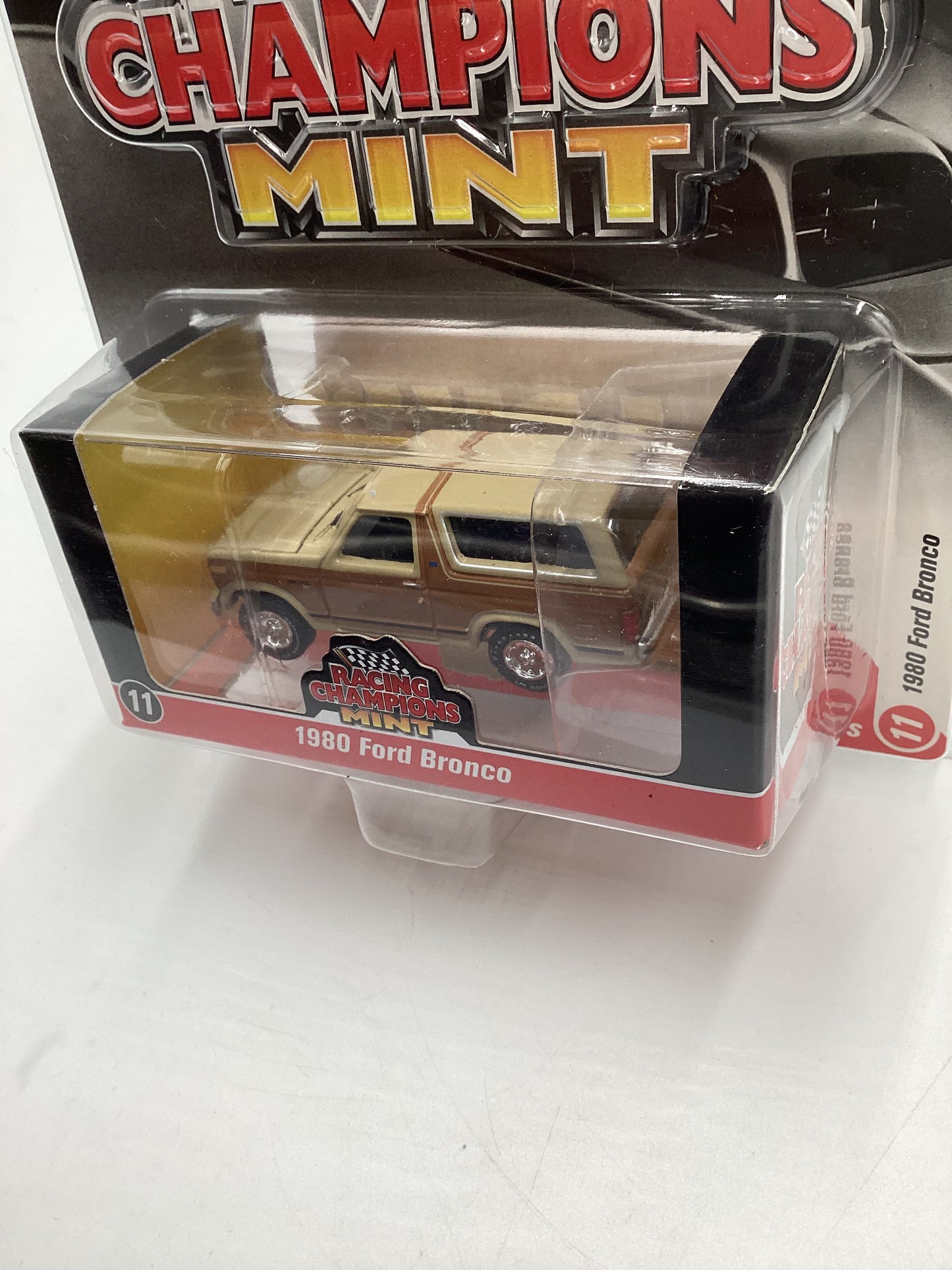 2016 Racing Champions Mint #11 1980 Ford Bronco Tan/Brown SR