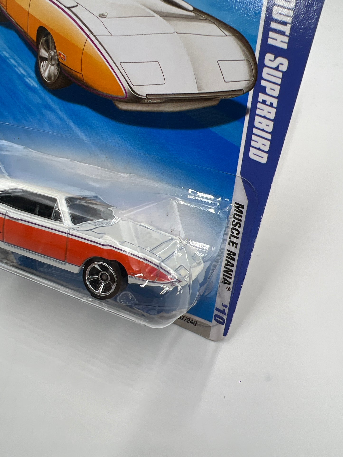 2010 Hot Wheels Kmart Exclusive #87 70 Plymouth Superbird Orange/White Cracked Blister 239C