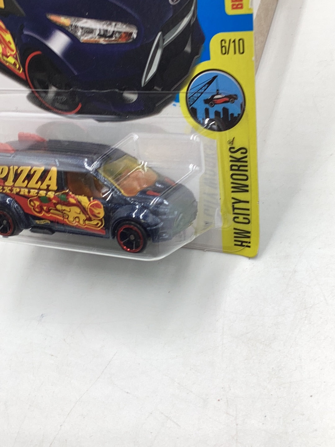 2017 Hot wheels Treasure hunt Hot Wheels Ford Transit Connect 276E