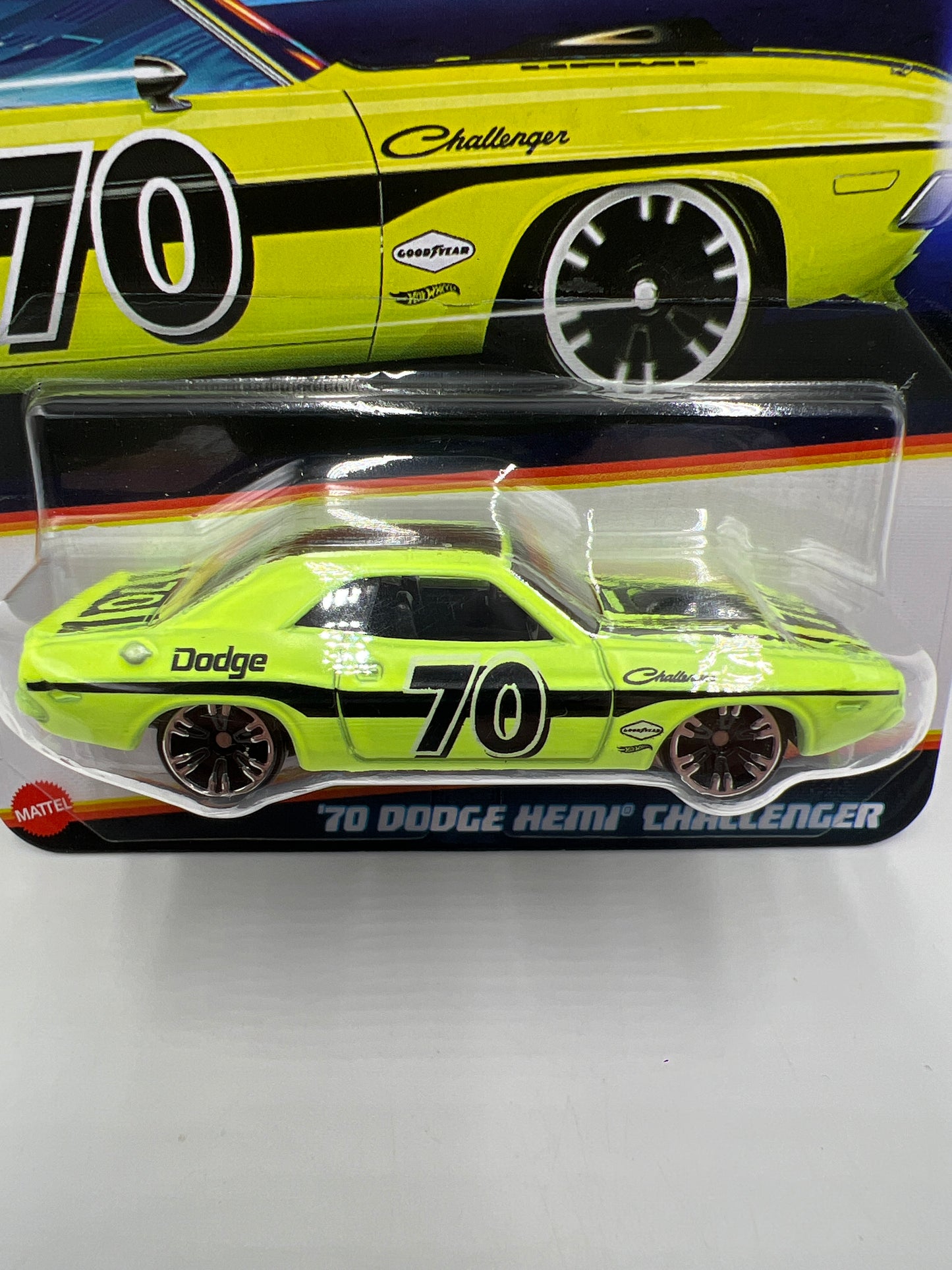 2026 Hot Wheels Neon Speeders #2 70 Dodge Hemi Challenger 160H