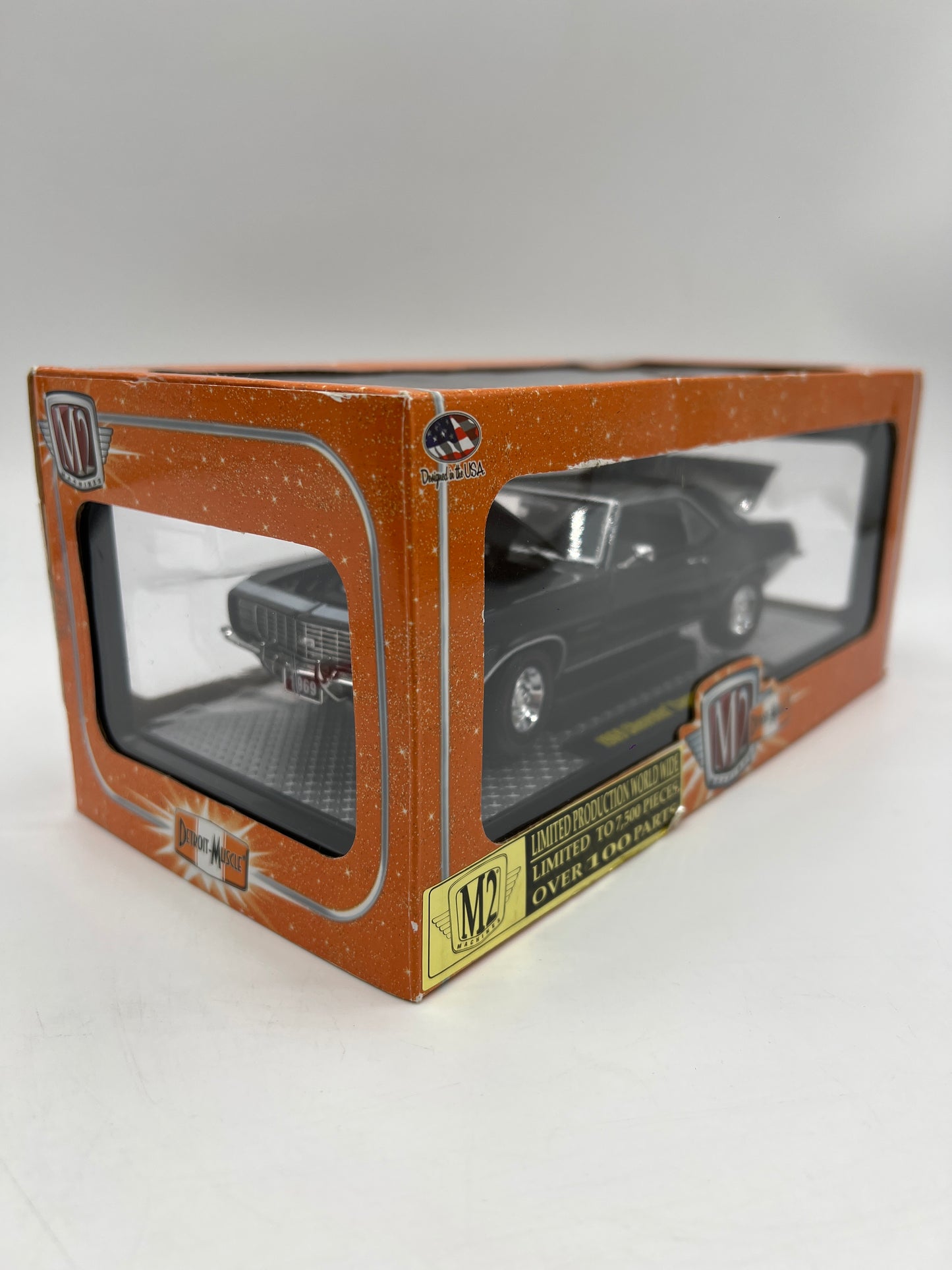 M2 Machines 1/24 Detroit-Muscle 1969 Chevrolet Camaro R/S 327 Black 12-10