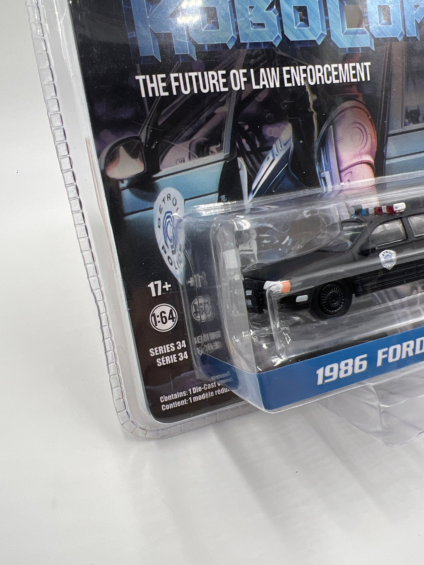 Greenlight Hollywood Series 34 Robocop 1986 Ford Taurus LX Black 177C