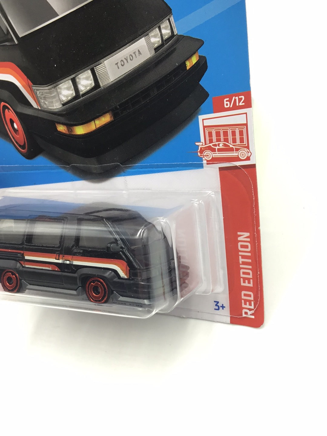 2023 hot wheels Red Edition #95 1986 Toyota Van Z5