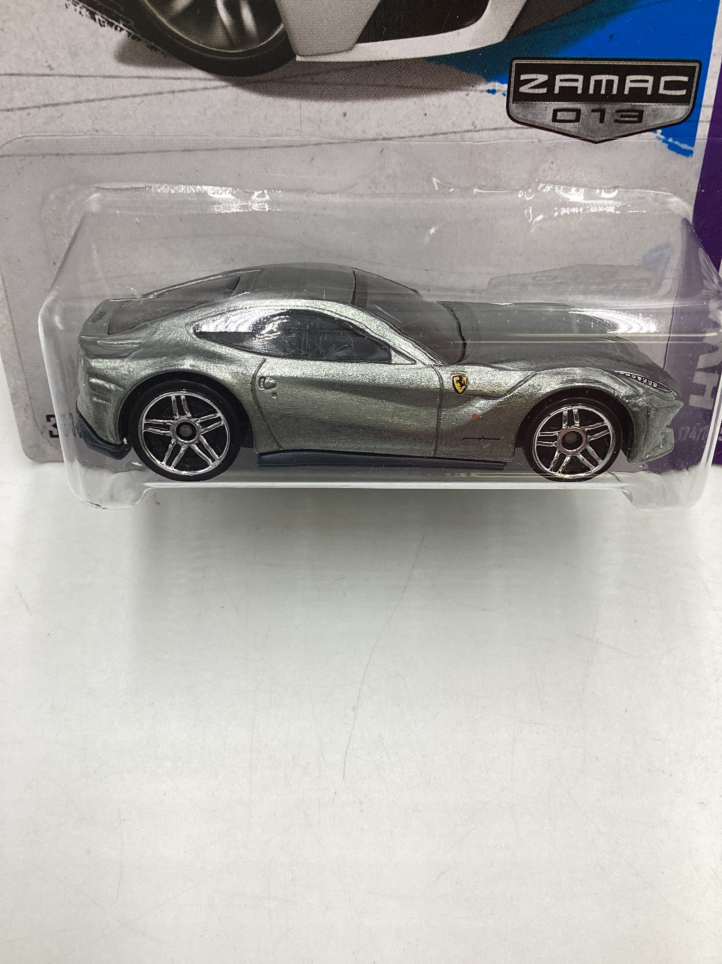 2013 Hot Wheels #174 Zamac FerrariF12Berlinetta with protector