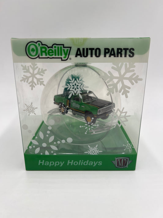 M2 Machines Oreillys Exclusive Holiday Ornaments 1979 Dodge Power Wagon Green