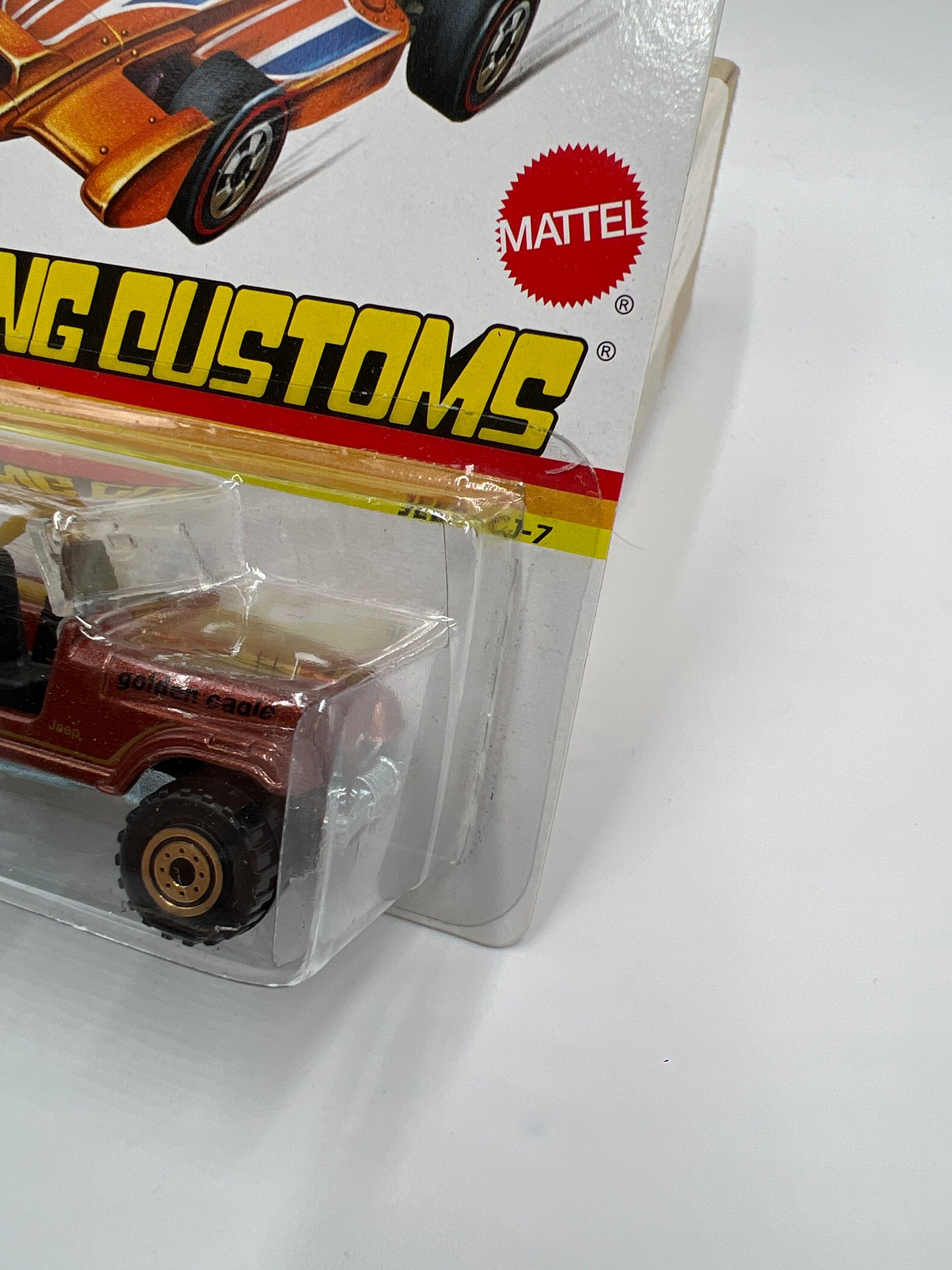 2013 Hot Wheels Flying Customs Jeep CJ-7 Brown W/Protector
