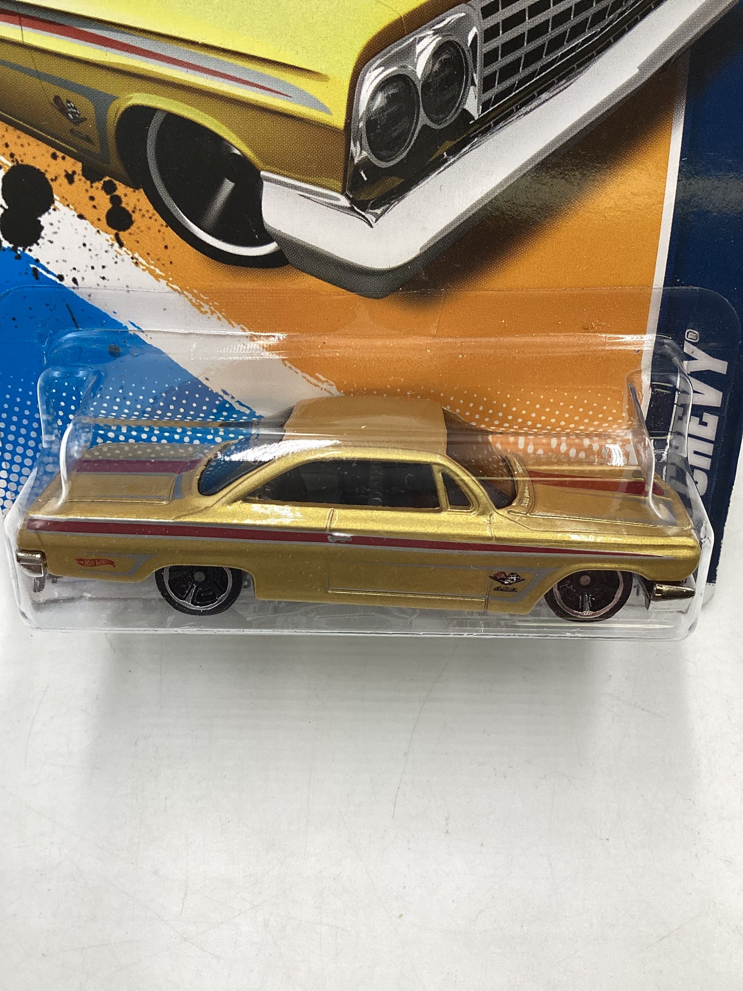 2012 Hot Wheels #103 62 Chevy Gold 8D