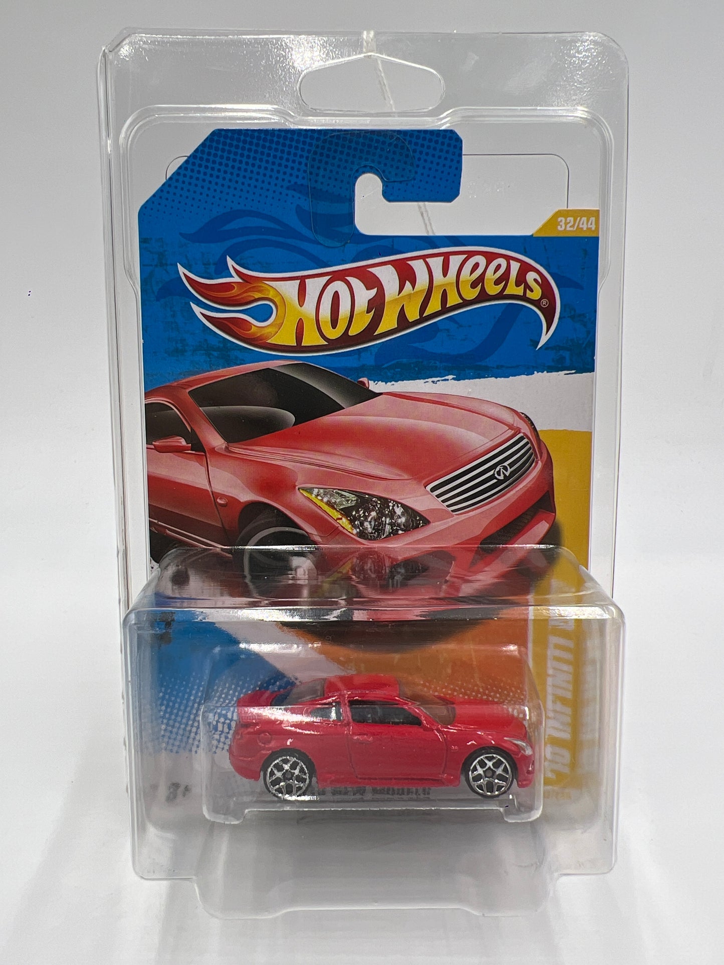 2010 Hot Wheels New Models #32 10 Infiniti G37 Red W/Protector