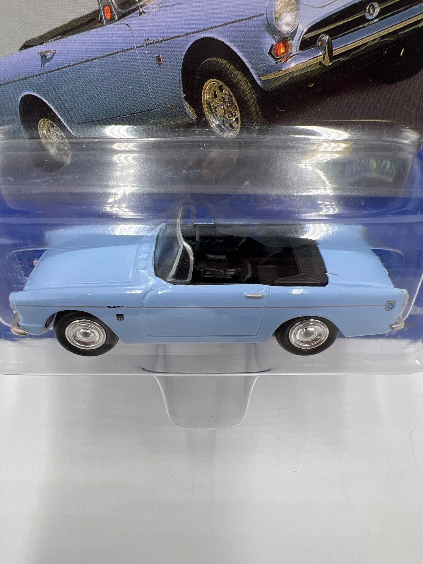Johnny Lightning British Invasion 1967 Sunbeam Alpine Light Blue 218G