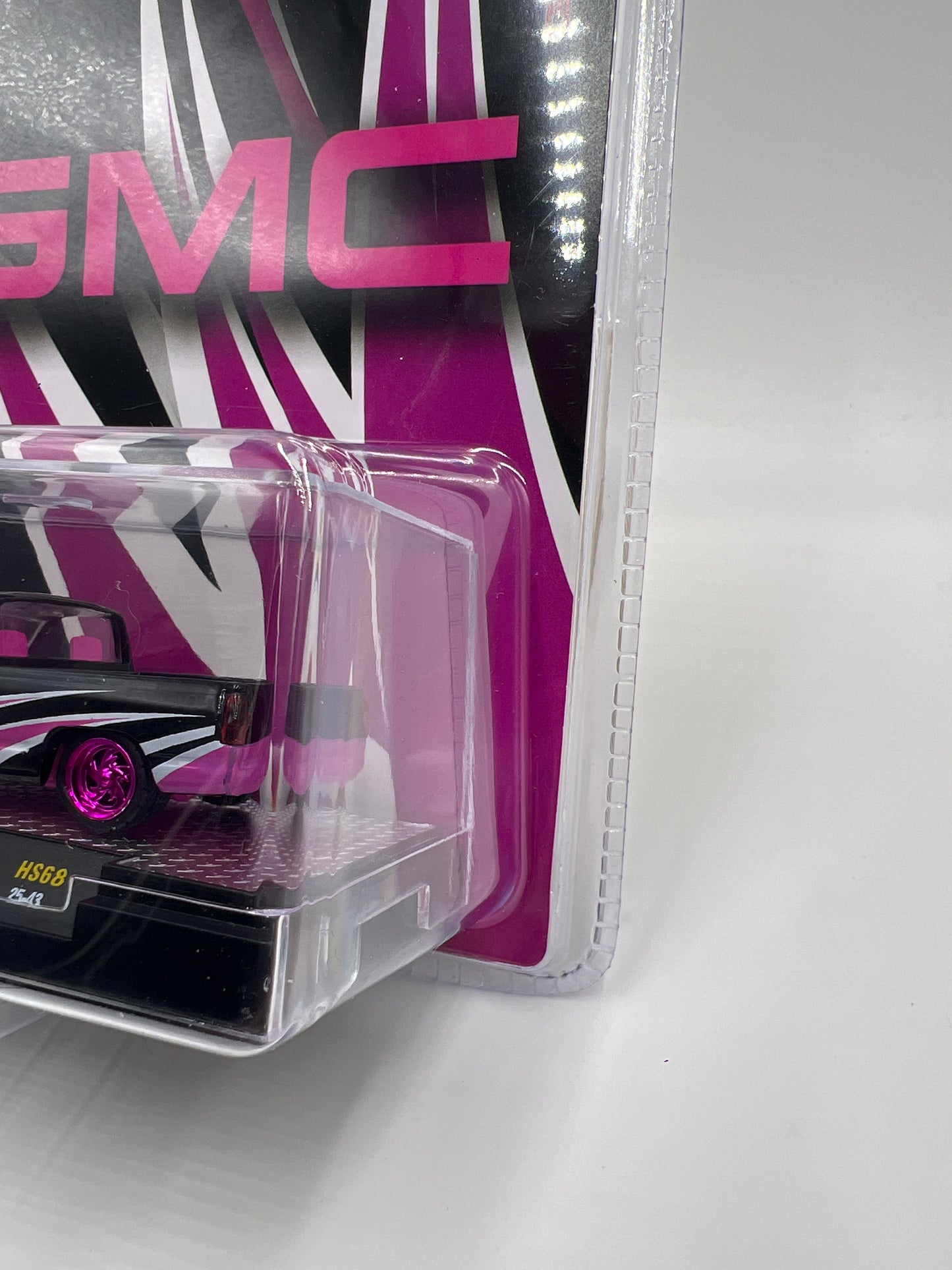 M2 Machines Hobby Exclusive HS68 CHASE 1989 GMC Sierra 1500 Custom