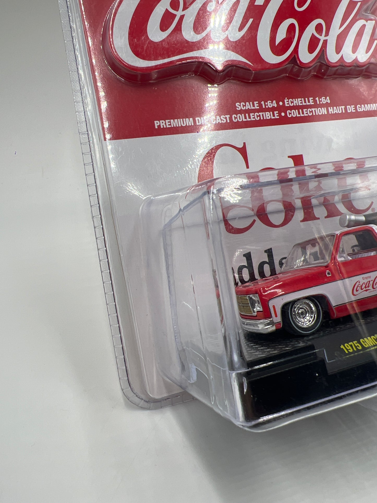 M2 Machines Coca Cola 1975 GMC Sierra Grande 15 A02