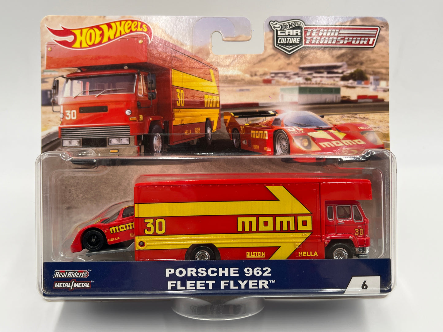 Hot Wheels Team Transport #6 Porsche 962 & Fleet Flyer Momo W/Protector