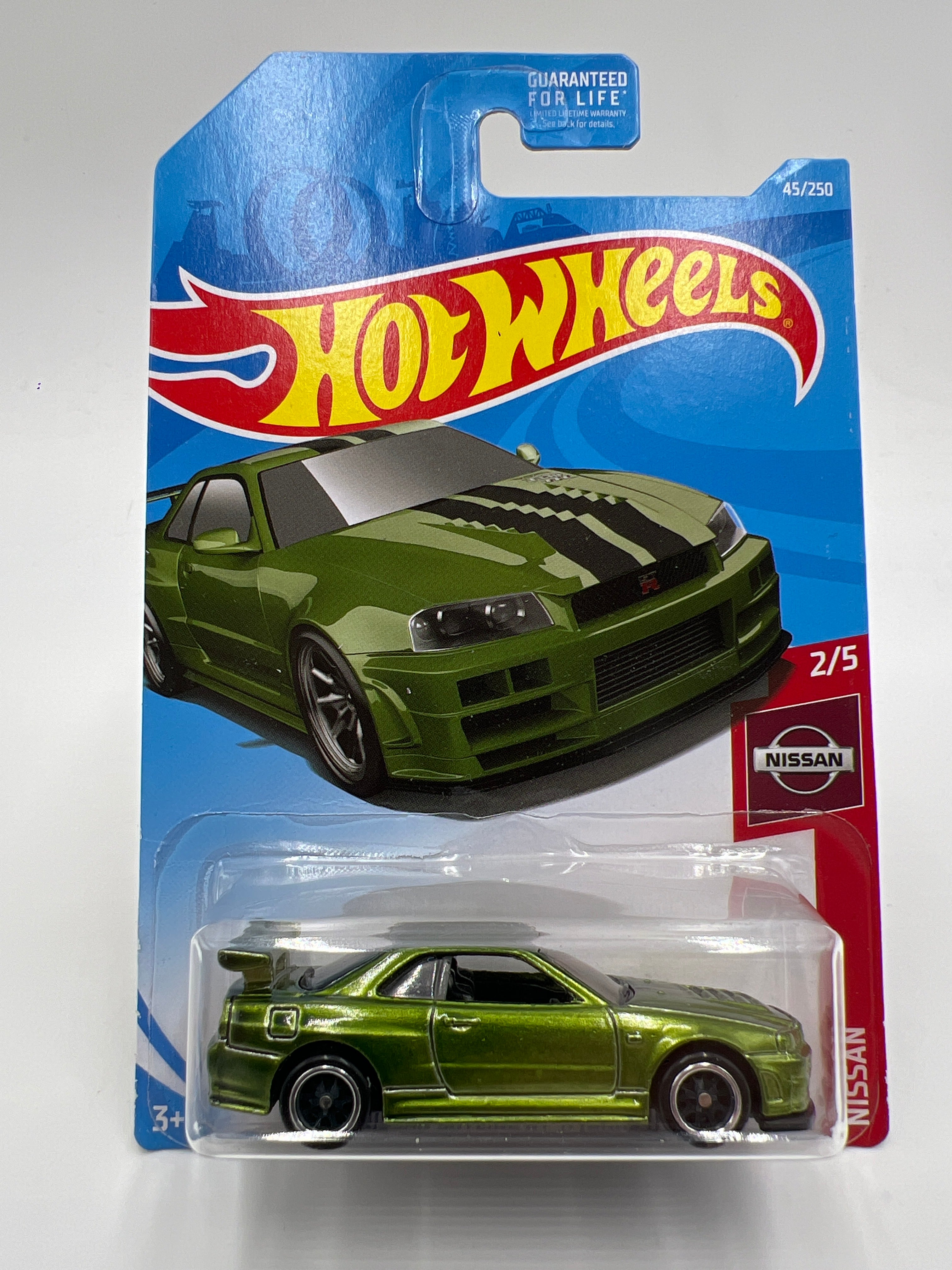 2019 Hot Wheels #45 Super Treasure Hunt Nissan Skyline GT-R BNR34