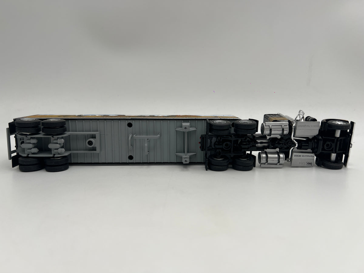 IXO Models 1/64 Scale USA Edition 1976 Kenworth W900 Black W/Trailer