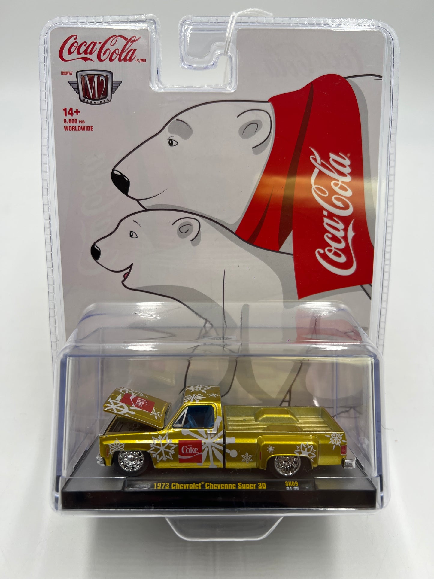 2024 M2 Machines Holiday Coca Cola 1973 Chevrolet Cheyenne Super 30 Gold SK09