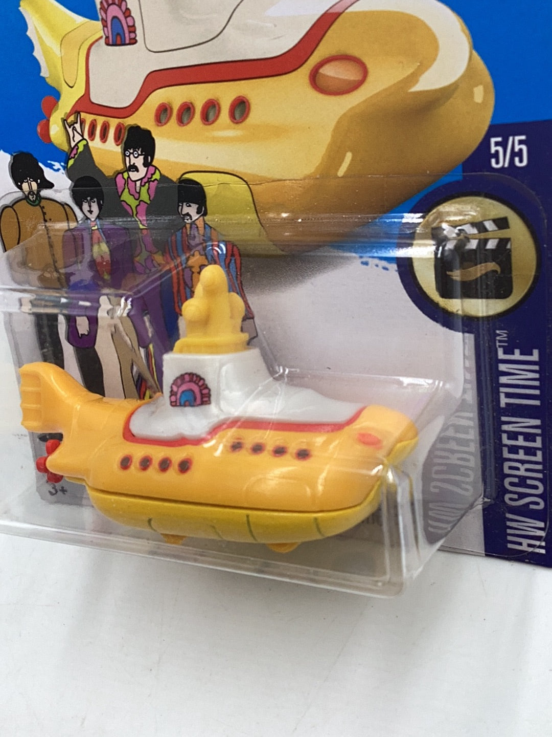 2016 Hot Wheels #225 The Beatles yellow submarine 120C