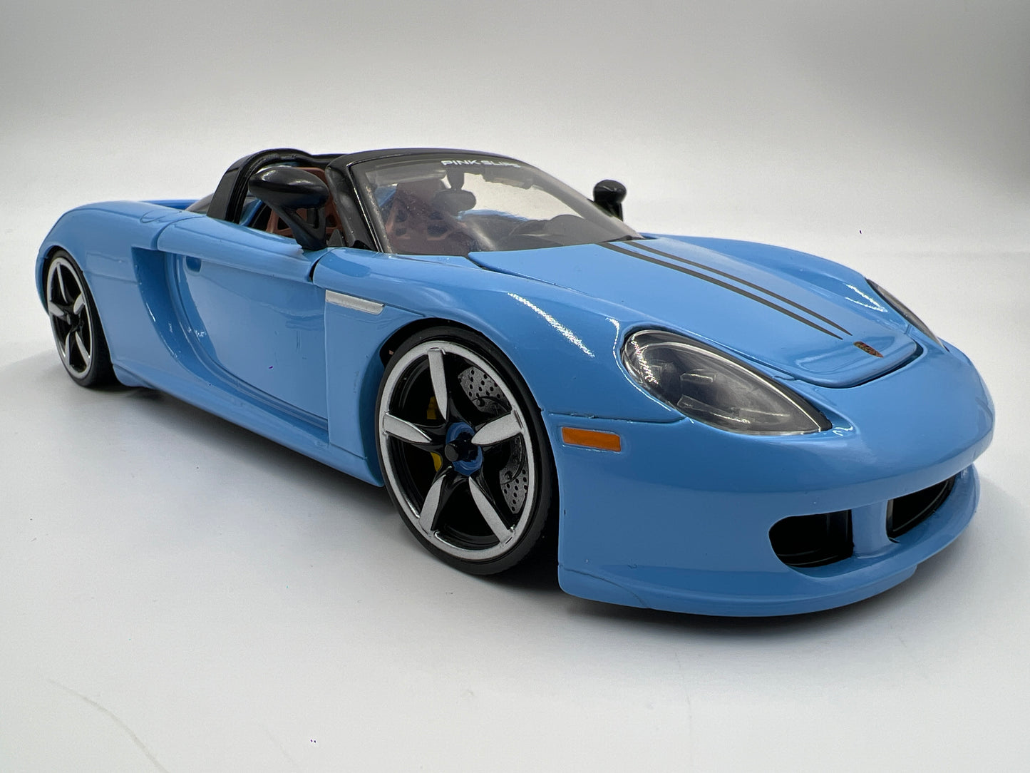 Jada Toys 1/24 Scale Pink Slips Porsche Carrera GT Light Blue Loose