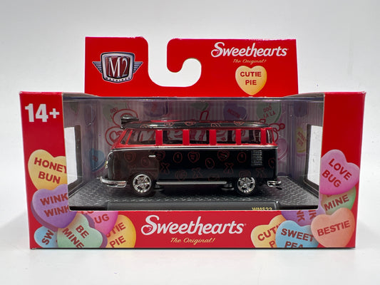2026 M2 Machines Walmart Exclusive Sweethearts 1958 VW Microbus 15 Window USA Model Black WMTS23