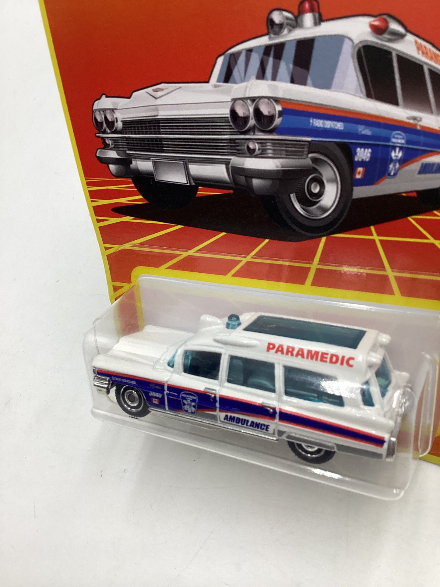 Matchbox Retro Series #8 63 Cadillac Ambulance 161B