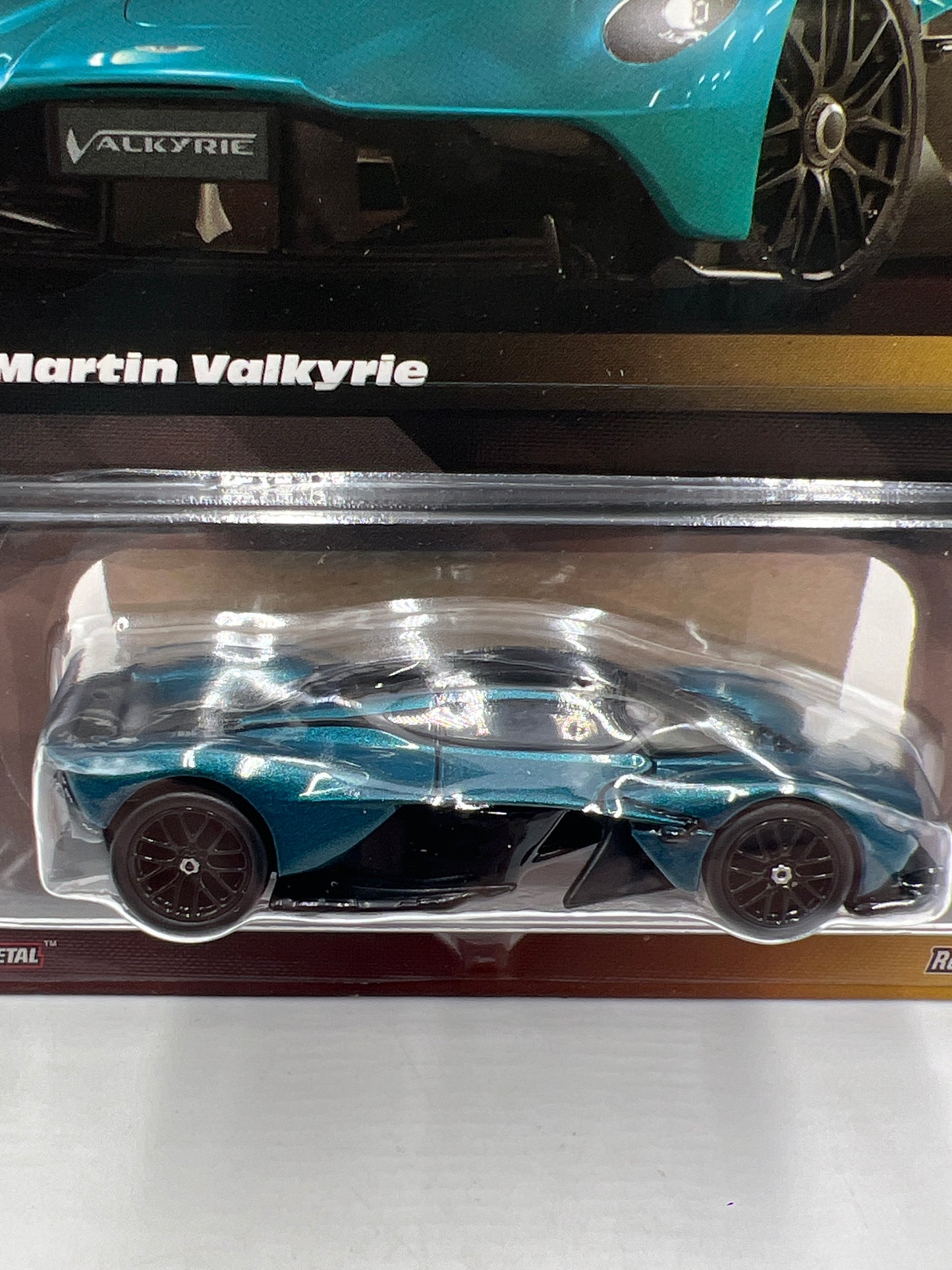 Hot Wheels RLC Elite 64 #13 Aston Martin Valkyrie W/Protector