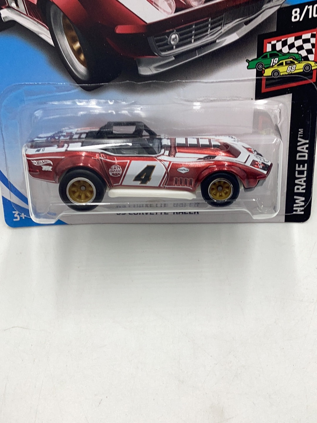 2018 hot wheels super treasure hunt #173 69 Corvette Racer W/Protector