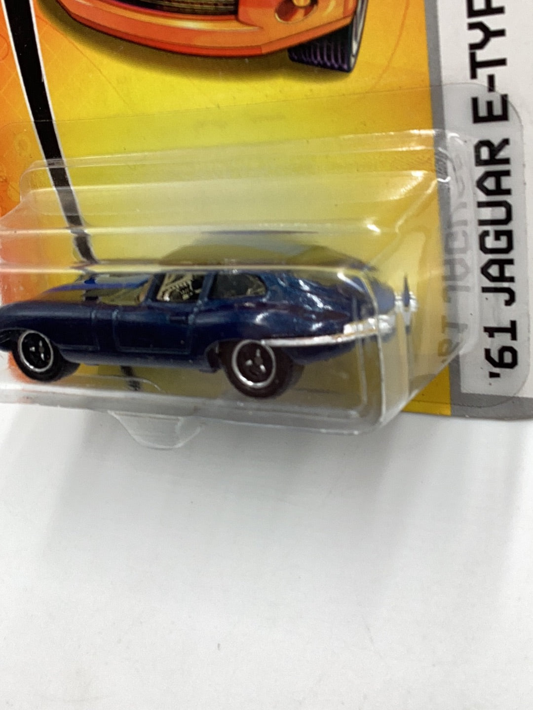 Matchbox 2007 #28 1961 Jaguar E -Type Coupe dk blue 209C