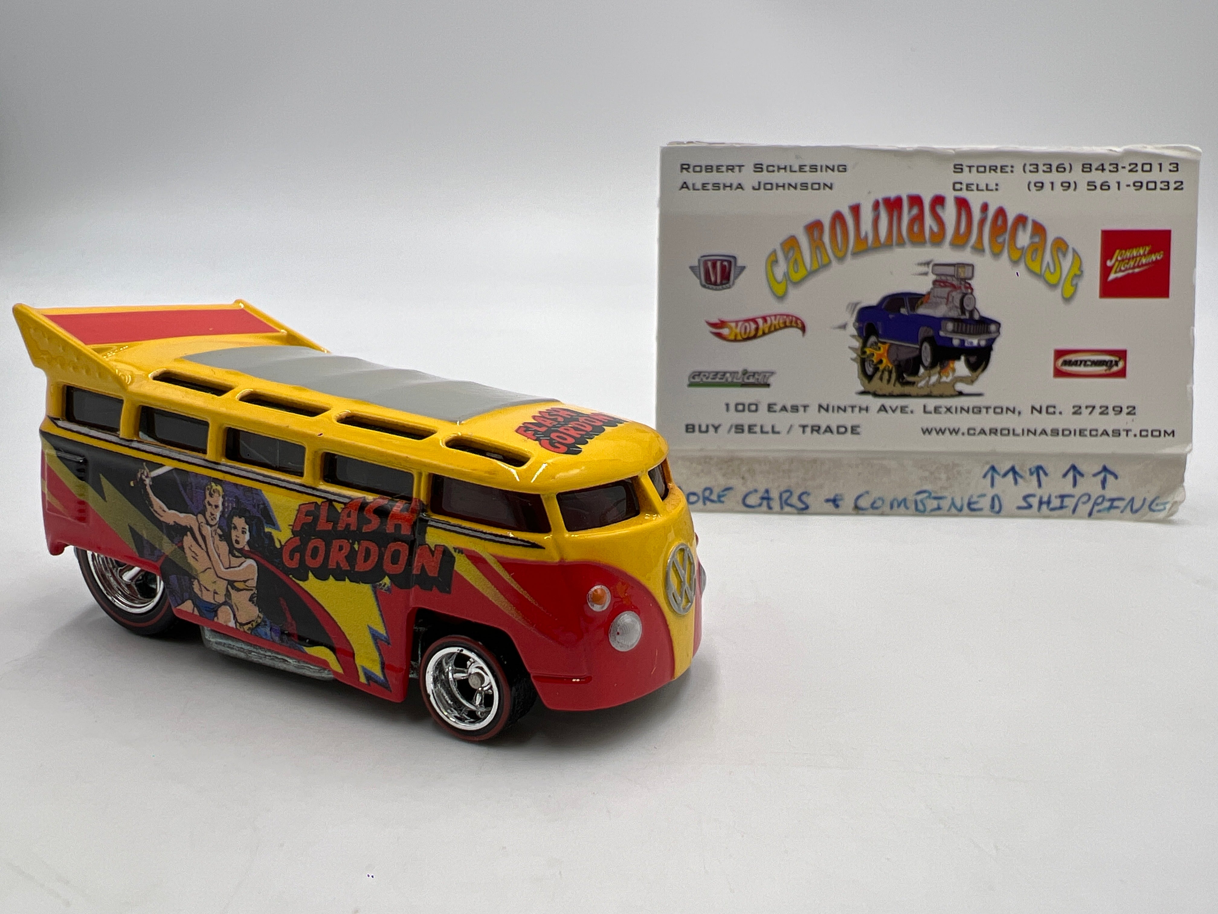 Hot Wheels Pop Culture Premium Volkswagen Drag Bus Flash Gordon