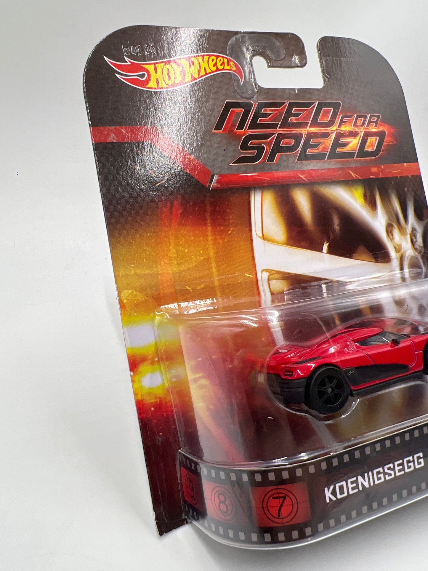 Hot Wheels Premium Retro Entertainment Need For Speed Koenigsegg Agera R Red W/Protector