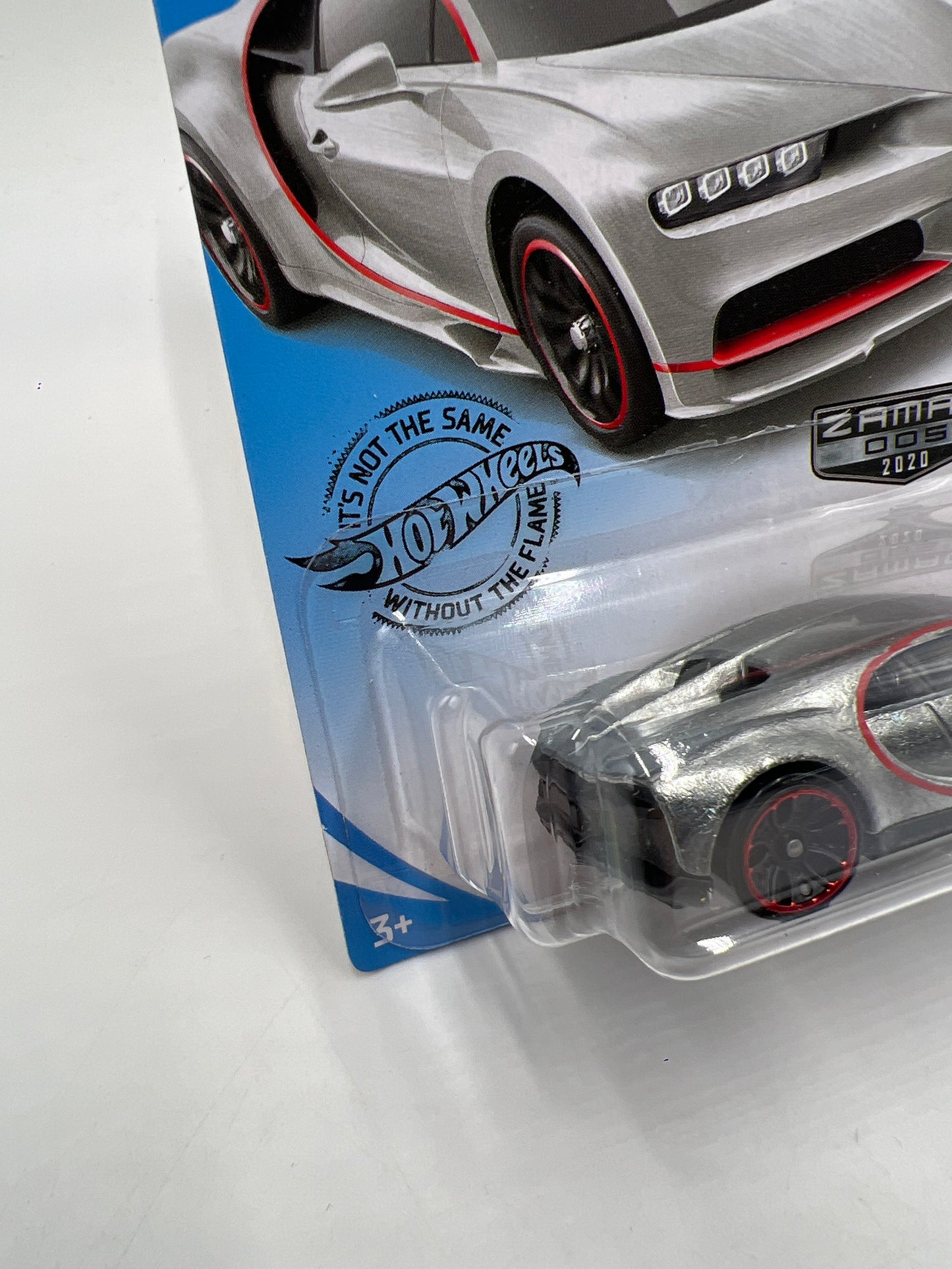 2020 Hot Wheels Walmart Exclusive Zamac 5 #89 16 Bugatti Chiron