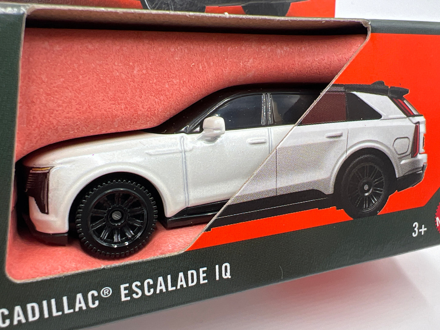 2025 Matchbox Moving Parts #37 2025 Cadillac Escalade IQ White 167O