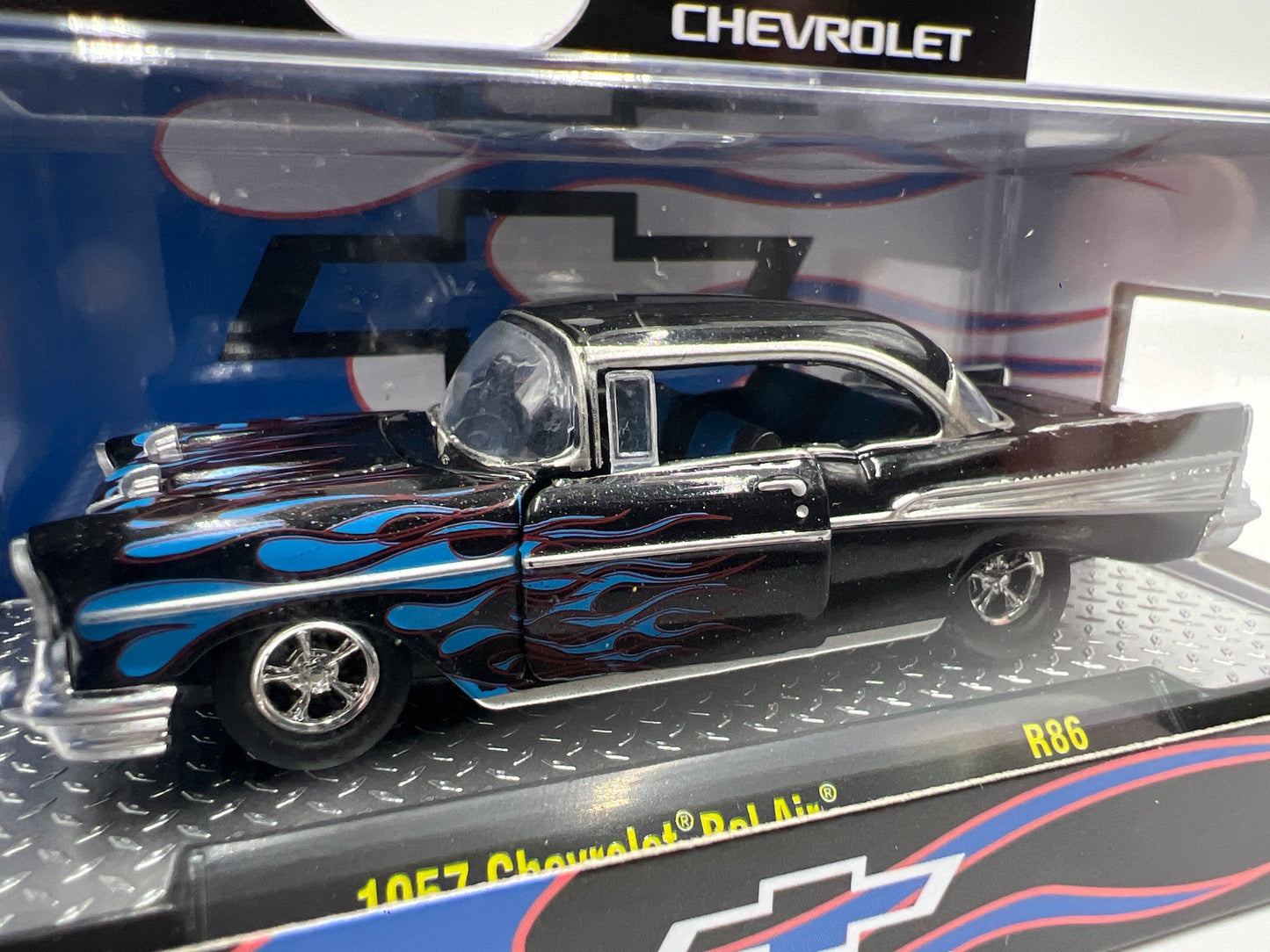 2025 M2 Machines Detroit Muscle 1957 Chevrolet Bel Air Black R86