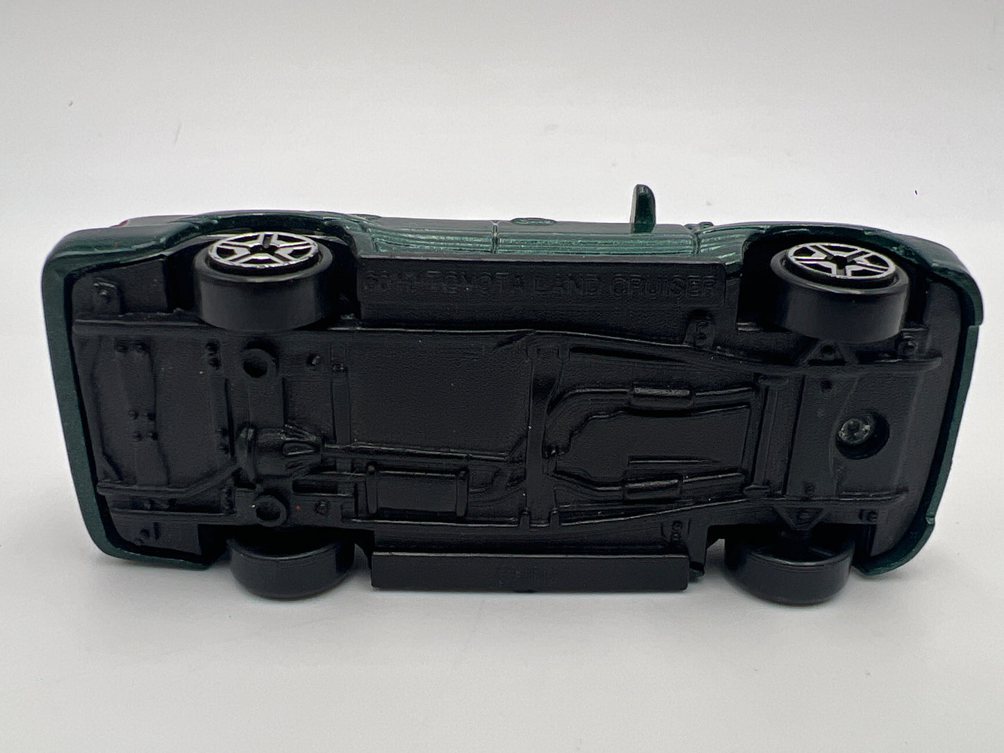 Motor Max 1/64 Scale Toyota Land Cruiser Green Loose