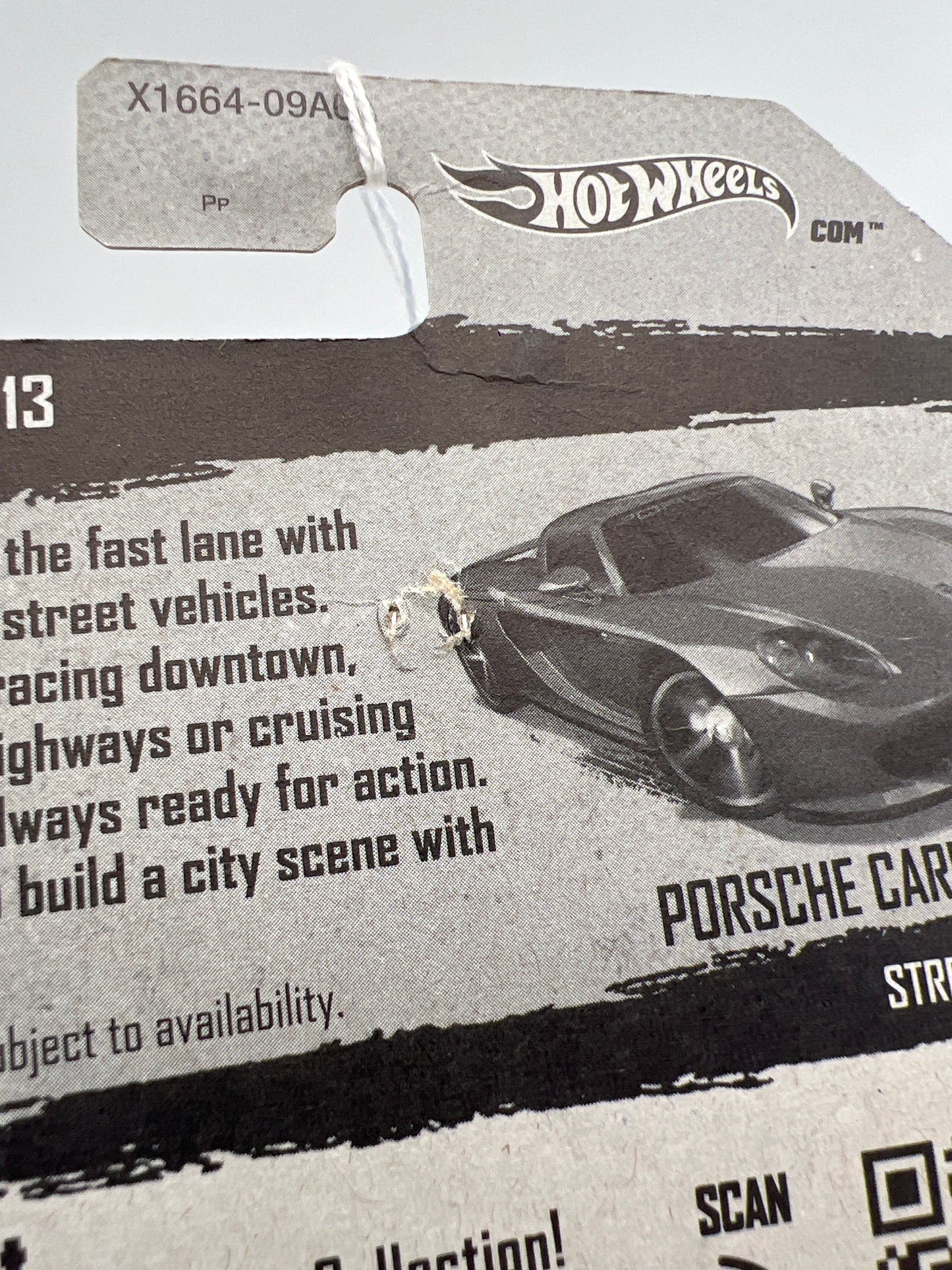 2013 Hot Wheels HW City #4 Porsche Carrera GT Red Card Not Perfect SR