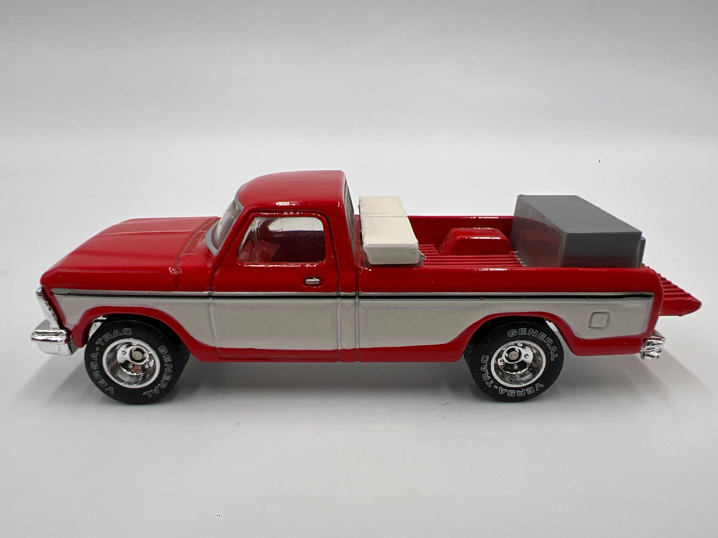 Hot Wheels 1/64 Premium Black Box Sam Walton 1979 Ford F-150 Red W/Dog Loose