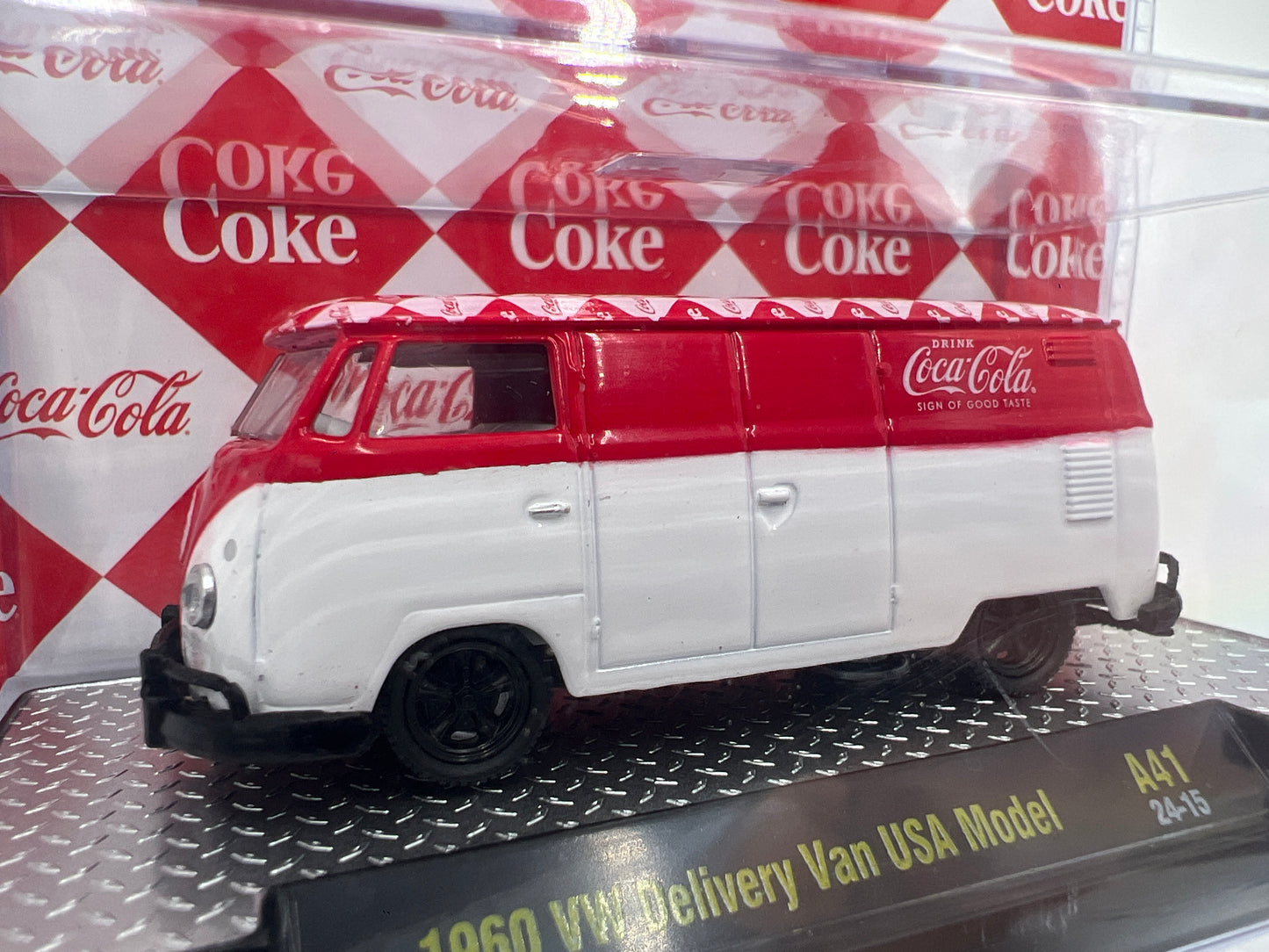 M2 Machines Coca Cola 1960 VW Delivery Van USA Model Red/White A41 201G