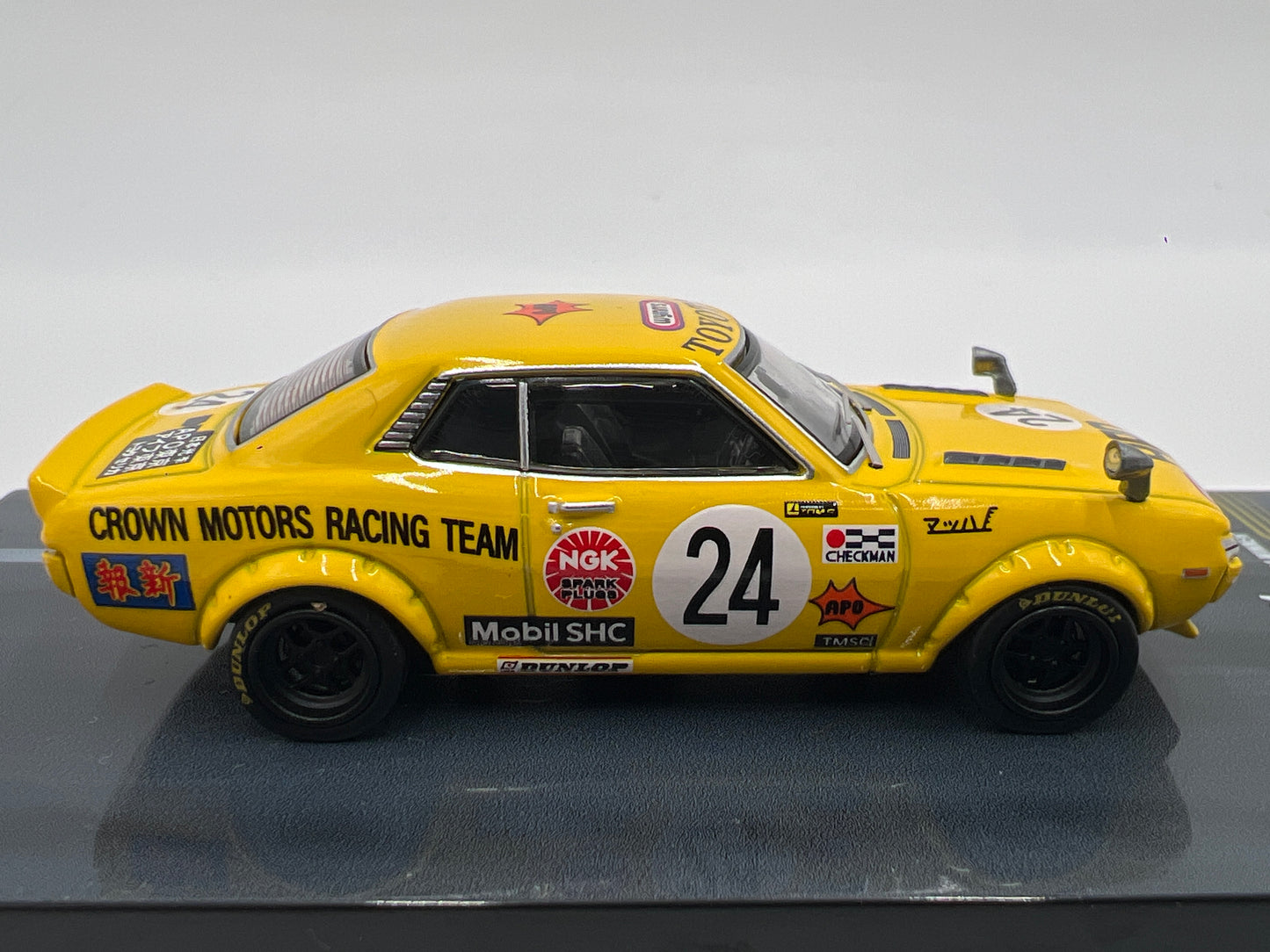 Inno64 1/64 Toyota Celica 1600GT Crown Motors Racing Team Macau GP Collection 2021 Yellow