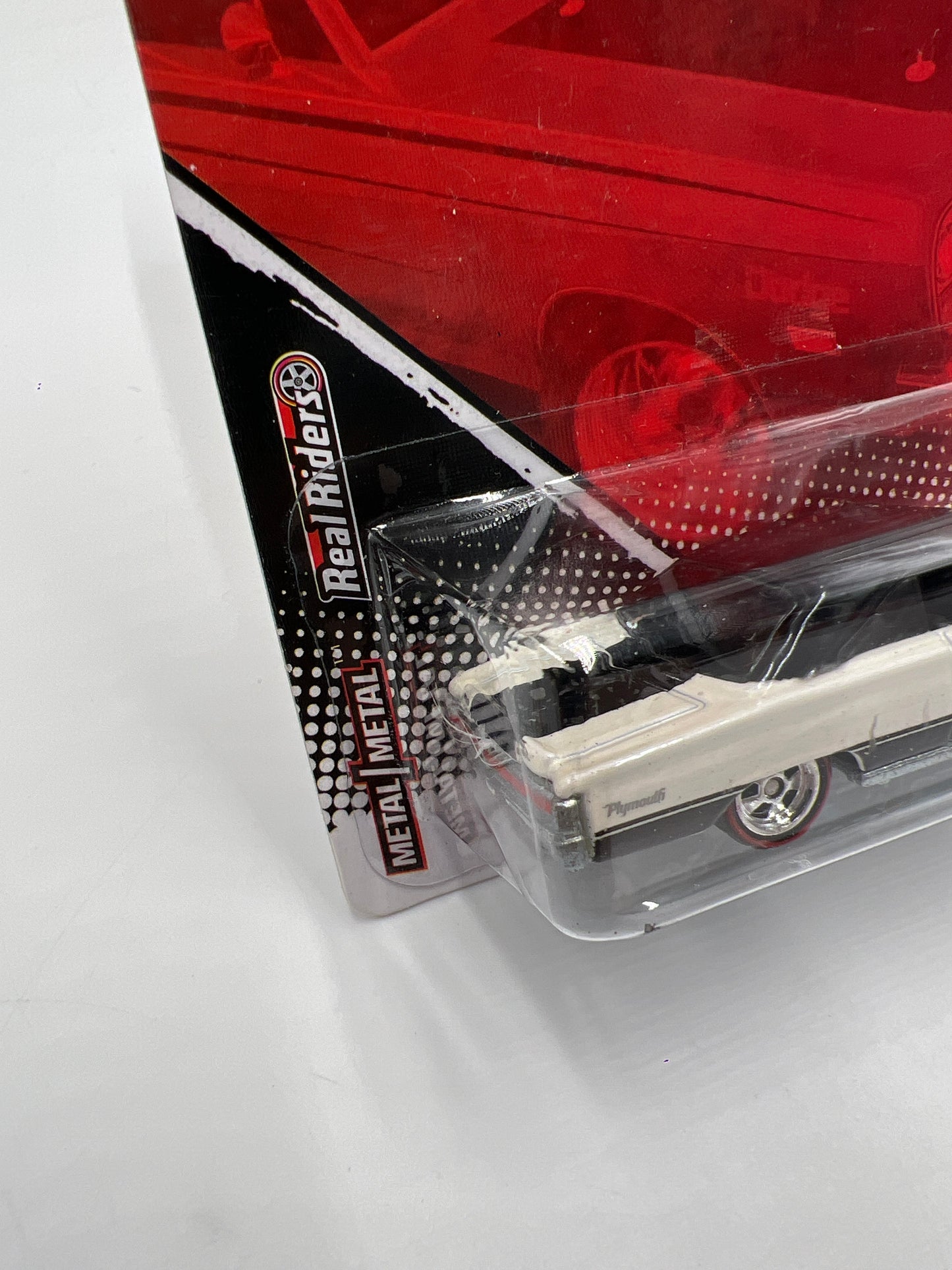 Hot Wheels Premium Garage Series #10 70 Buick GSX White
