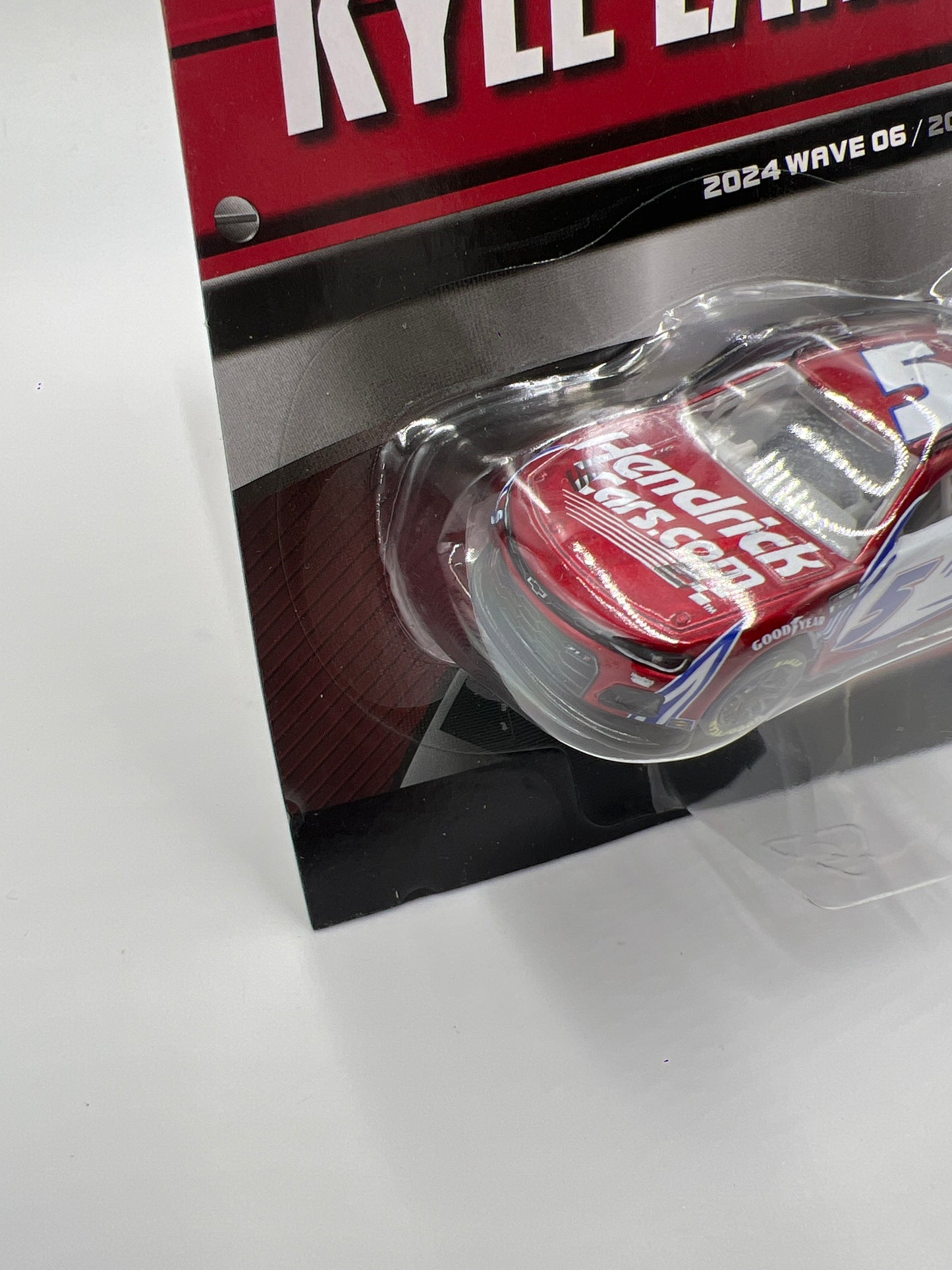 2024 Nascar Authentics Wave 6 #5 Kyle Larson Red/White SR