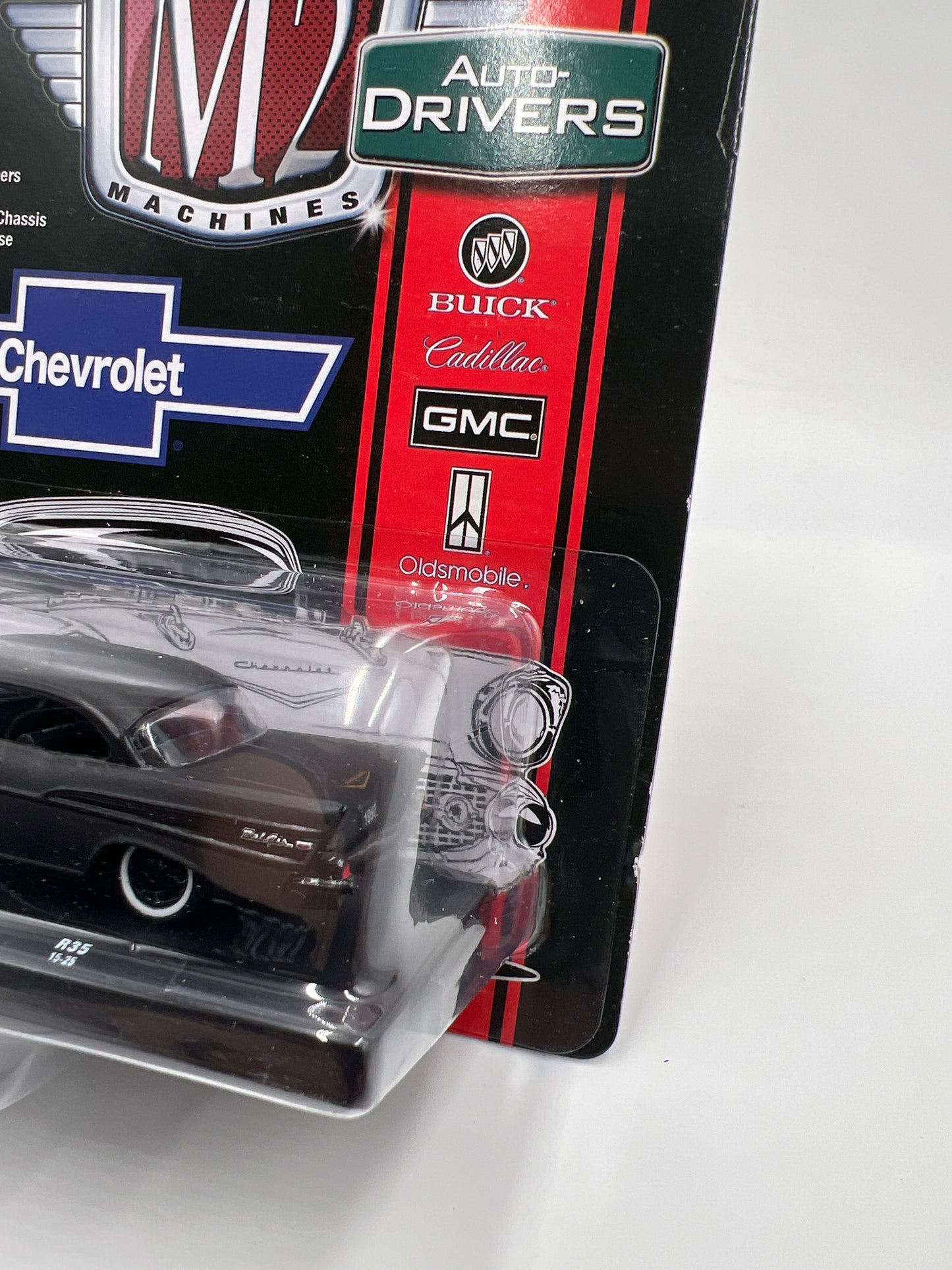 M2 Machines Auto-Drivers Special Edition Frozen Black Pearl 1957 Chevrolet Bel Air R35 191C