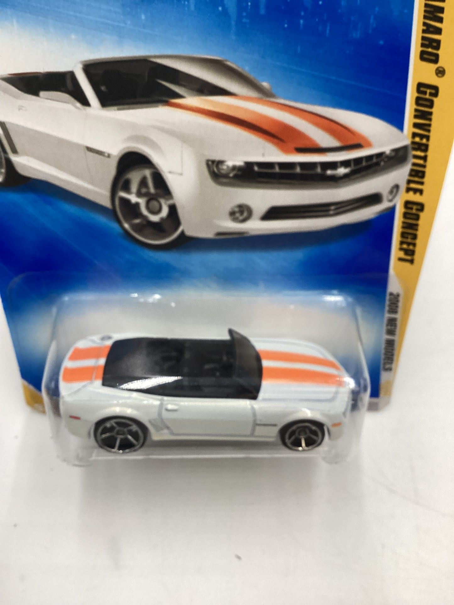 2008 Hot wheels New Models #37 Camaro Concept Convertible White 10H