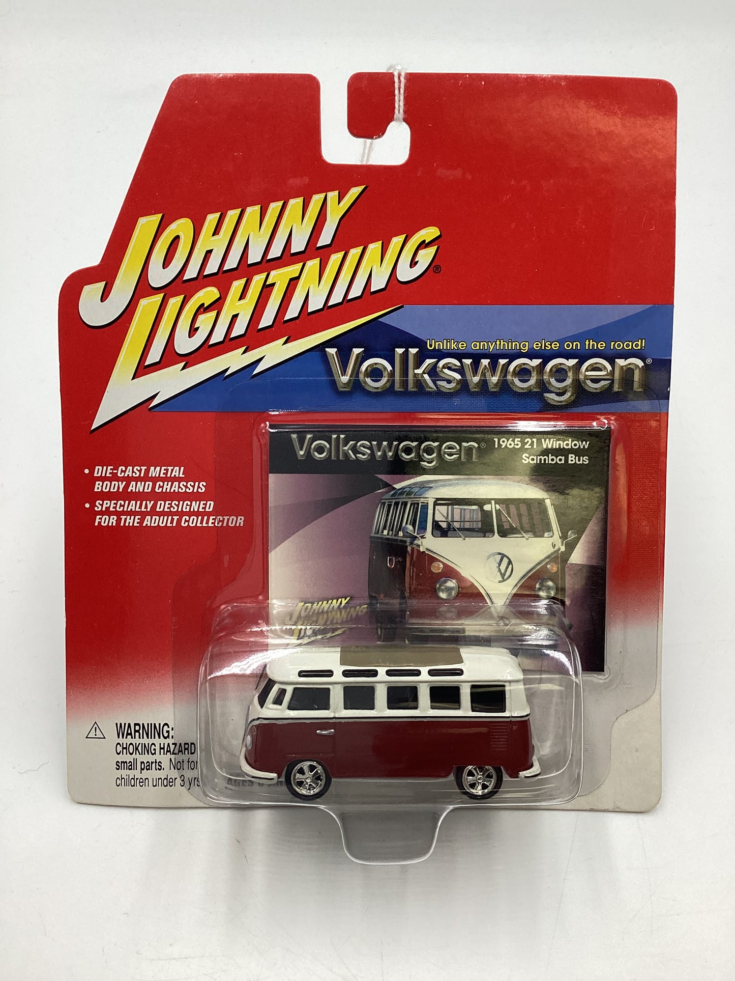 Johnny Lightning Volkswagen Series 1953 Samba Bus Red /White 220G